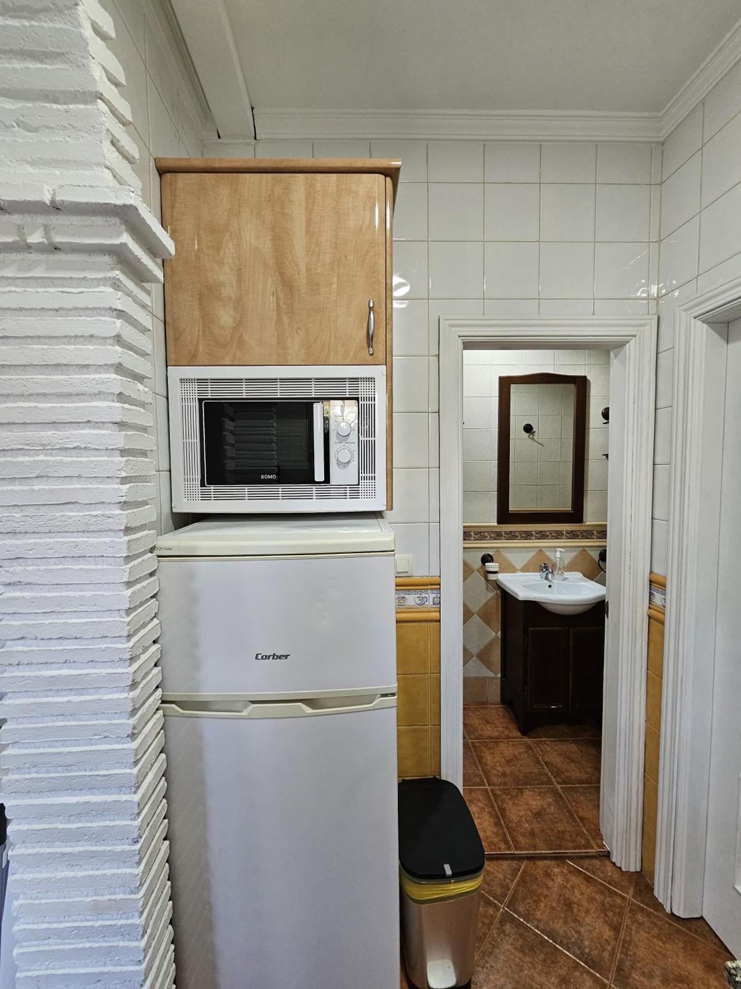 Pedregalejo Beach House Apartment มาลากา ภายนอก รูปภาพ