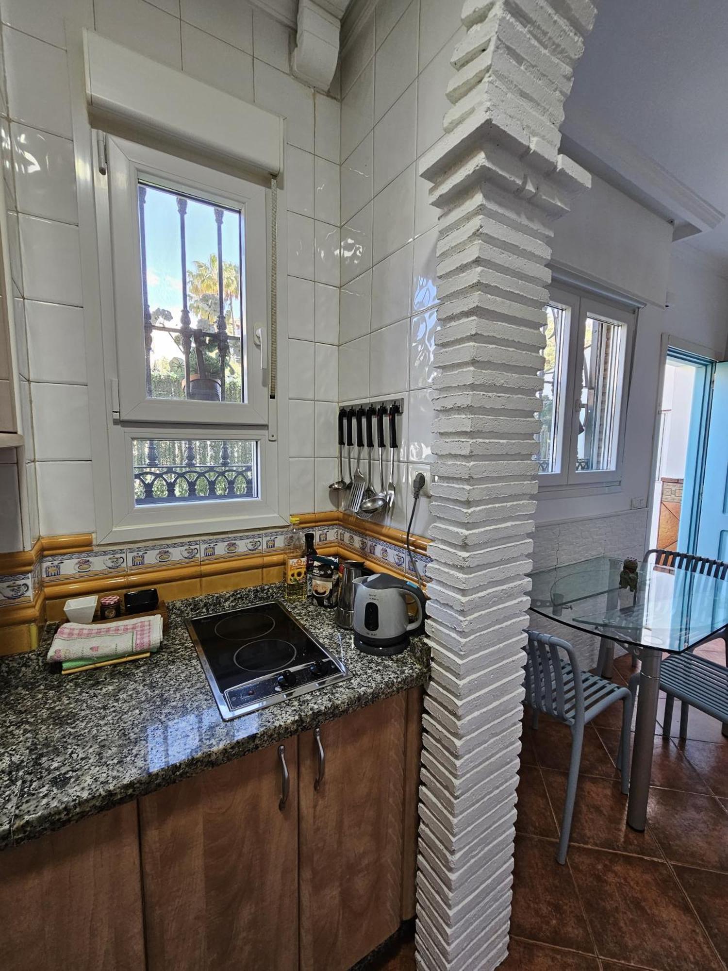 Pedregalejo Beach House Apartment มาลากา ภายนอก รูปภาพ
