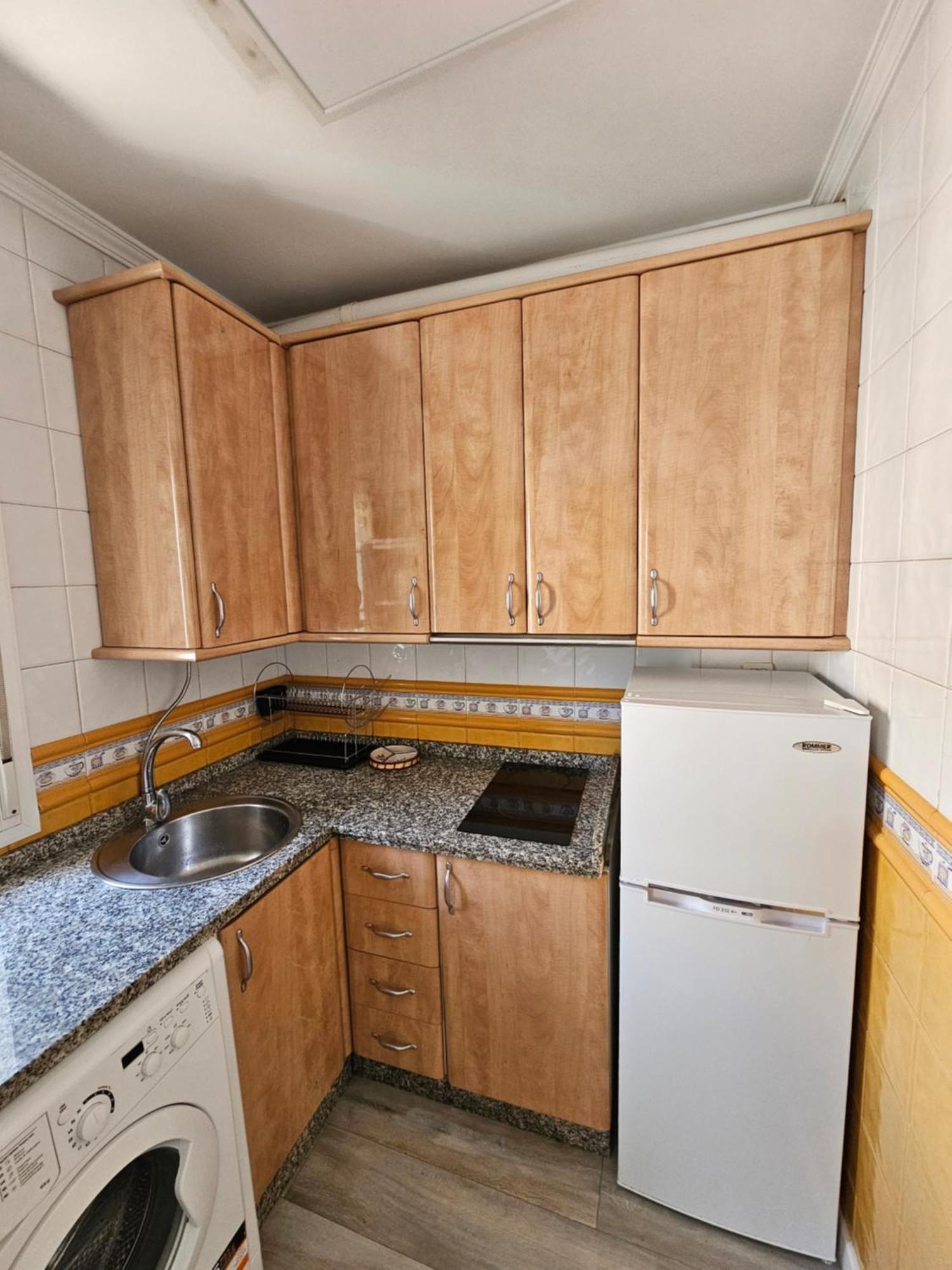 Pedregalejo Beach House Apartment มาลากา ภายนอก รูปภาพ